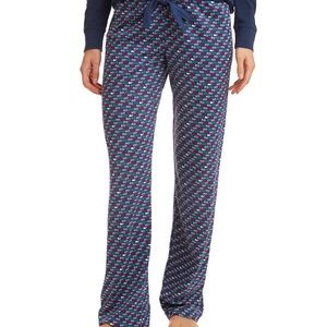 Vineyard Vines size large holiday HO HO HO pajama pants, in excellent condition